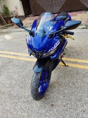 YAMAHA R15 V3